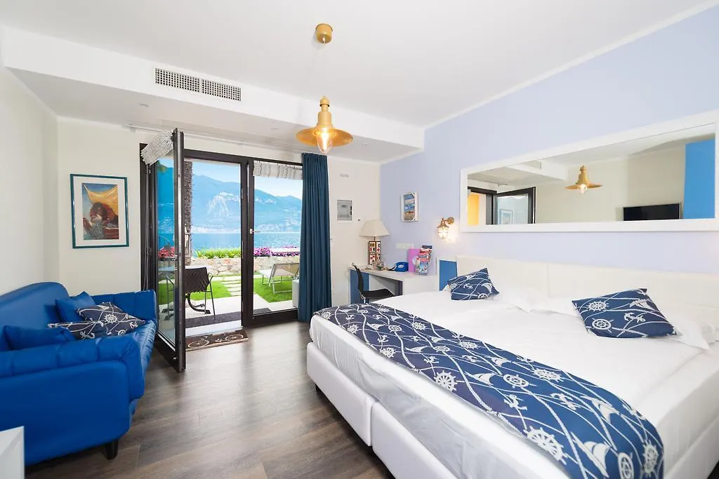 Locanda Fassa Brenzone sul Garda 3*,