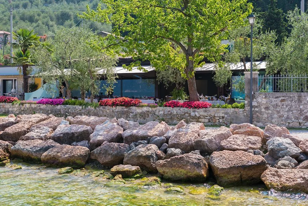 Locanda Fassa Brenzone sul Garda 3*,  Italy